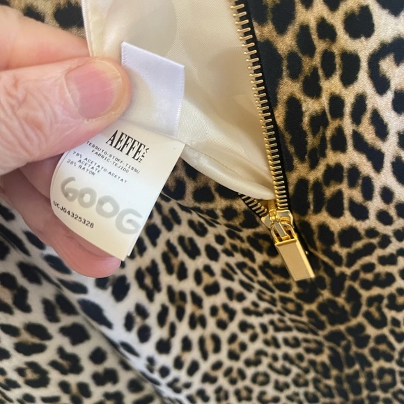 Vintage EMANUEL UNGARO Elegant Animal print DRESS - Picture 11 of 11